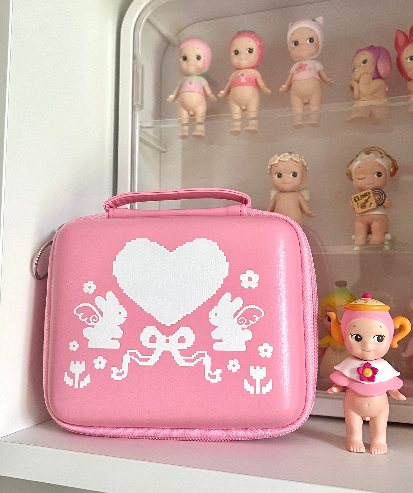 [In Stock] pink pixel carrying case